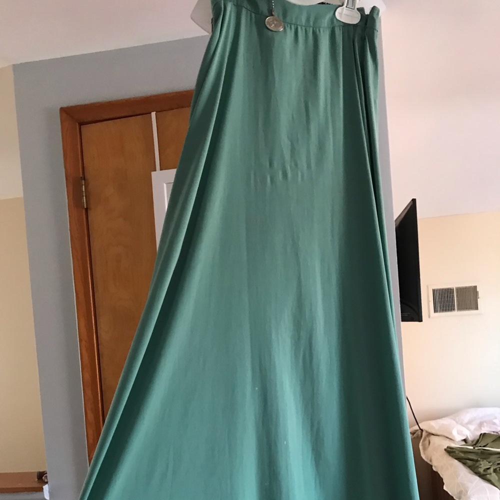 Satin skirt